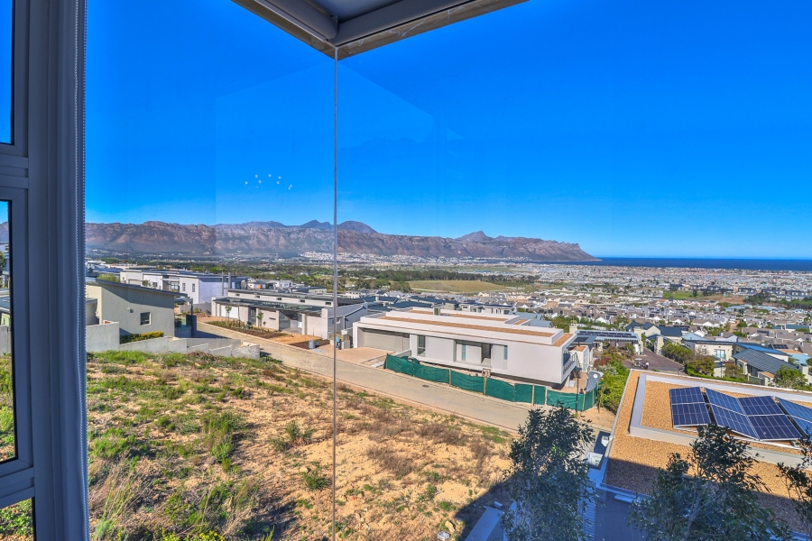 To Let 5 Bedroom Property for Rent in Fairhaven Country Estate Western Cape